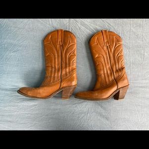 Frye vintage cowboy boots size 8